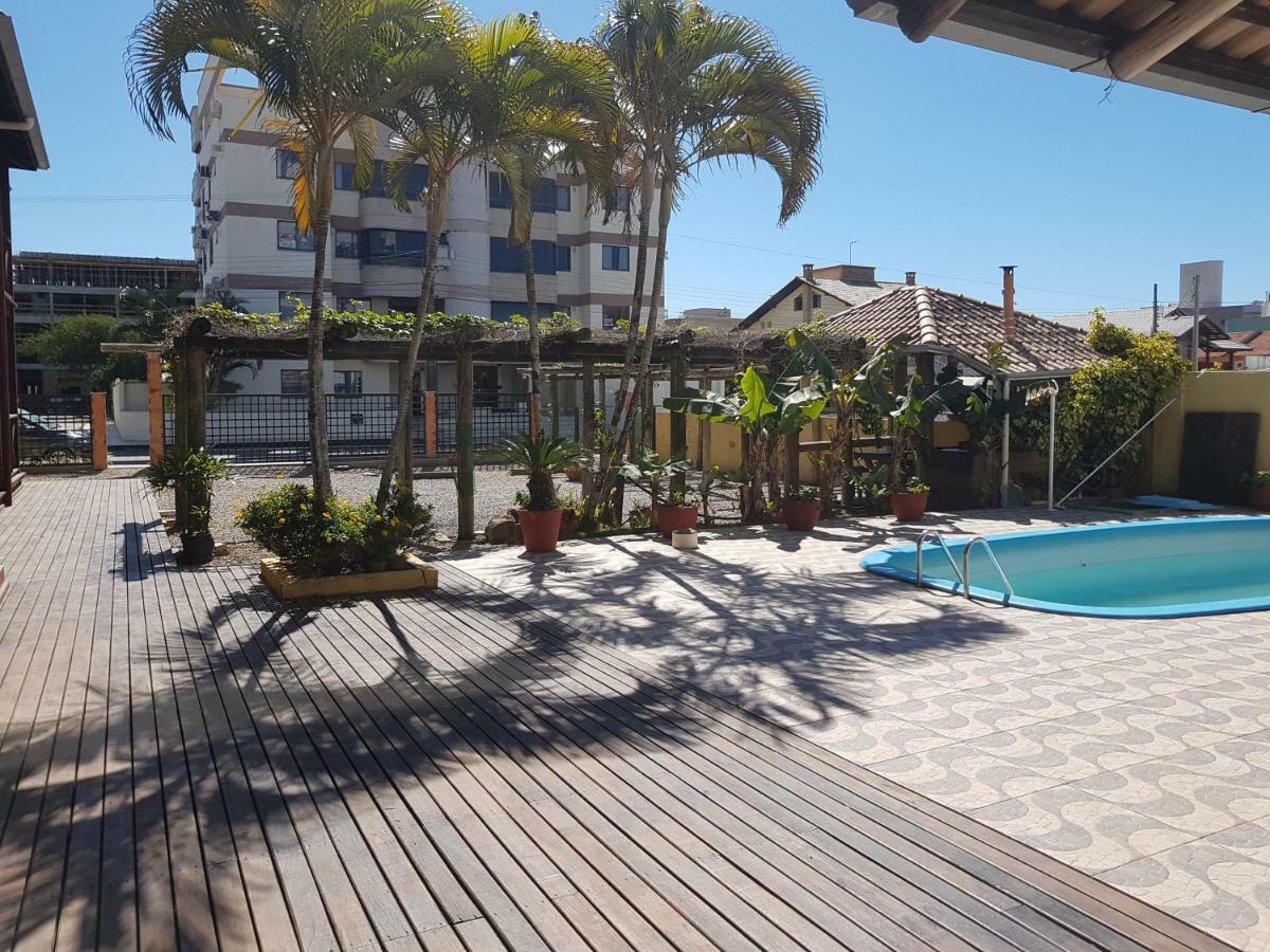 Combinacao De Praia E Piscina - S1 Bombinhas Esterno foto